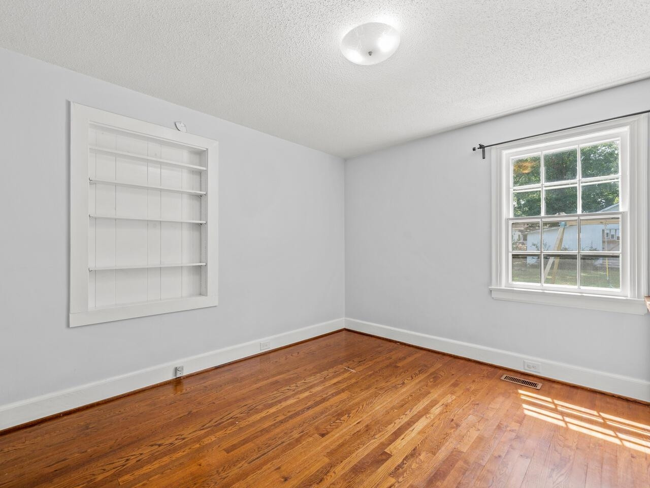 2633 Kirk Road Durham, NC 27705 - Photo 23 of 45 Photo 23