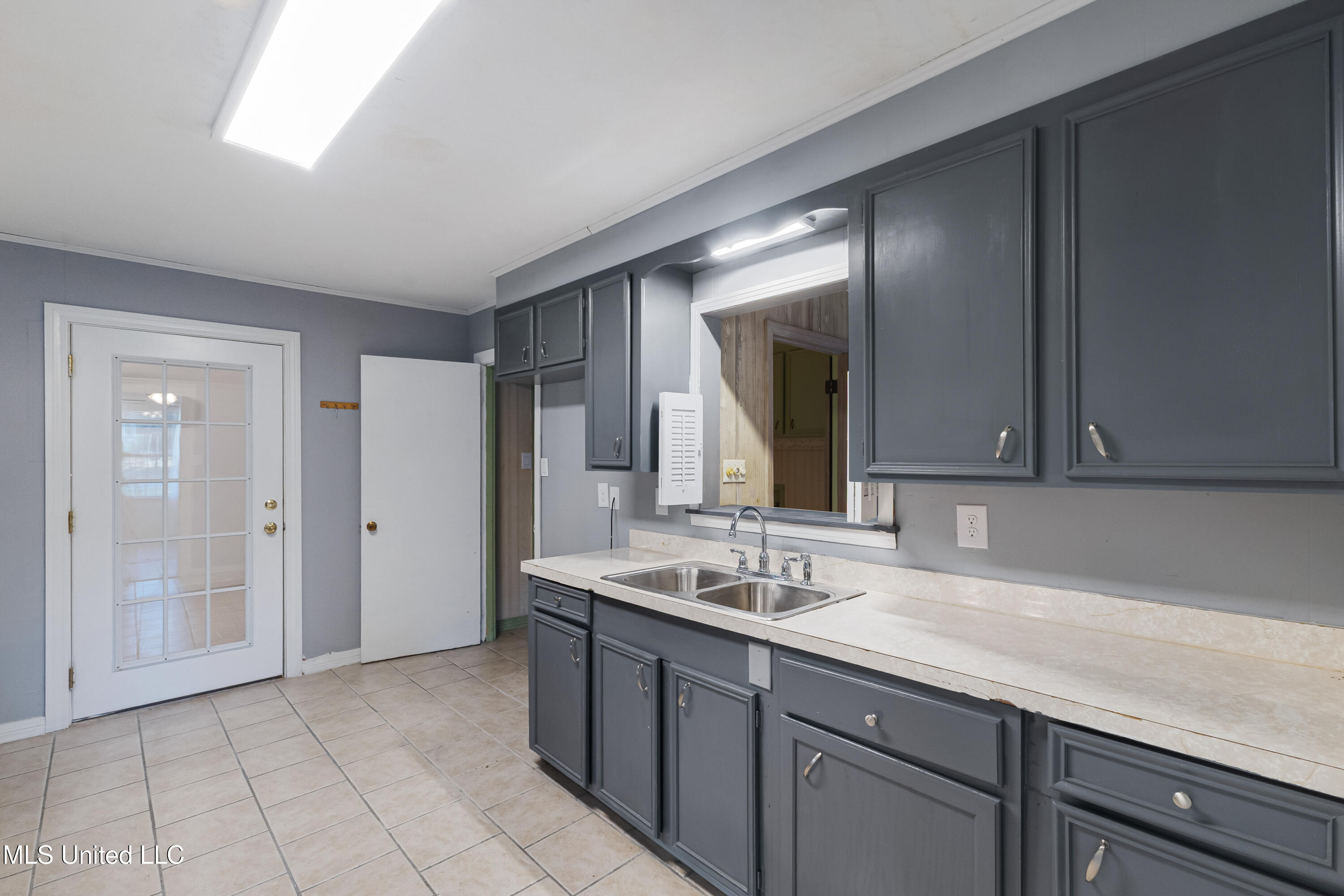 2816 Williamsburg Road Hattiesburg, MS 39402 - Photo 14 of 40 2816_Williamsburg_Rd-14