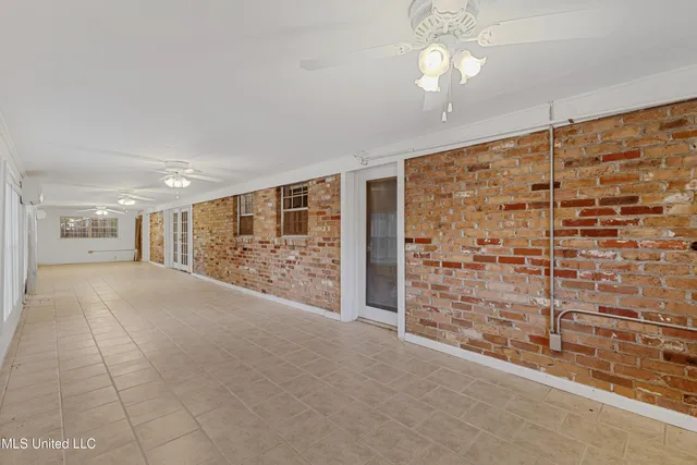 $229,500 | 2816 Williamsburg Road, Hattiesburg, MS 39402