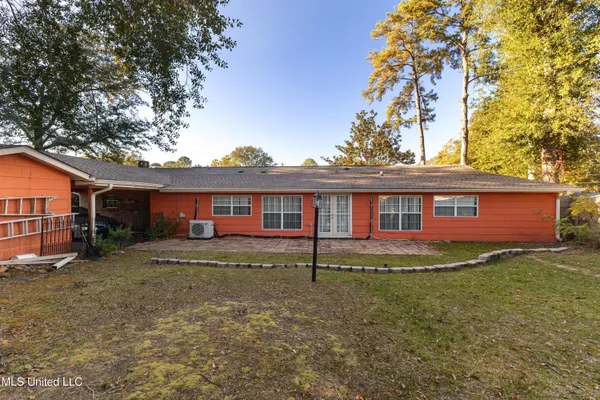 $229,500 | 2816 Williamsburg Road, Hattiesburg, MS 39402