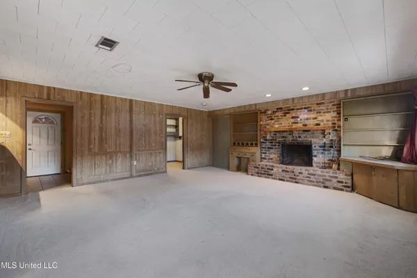 $229,500 | 2816 Williamsburg Road, Hattiesburg, MS 39402