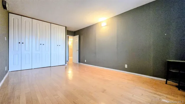 a view of bathroom with windows