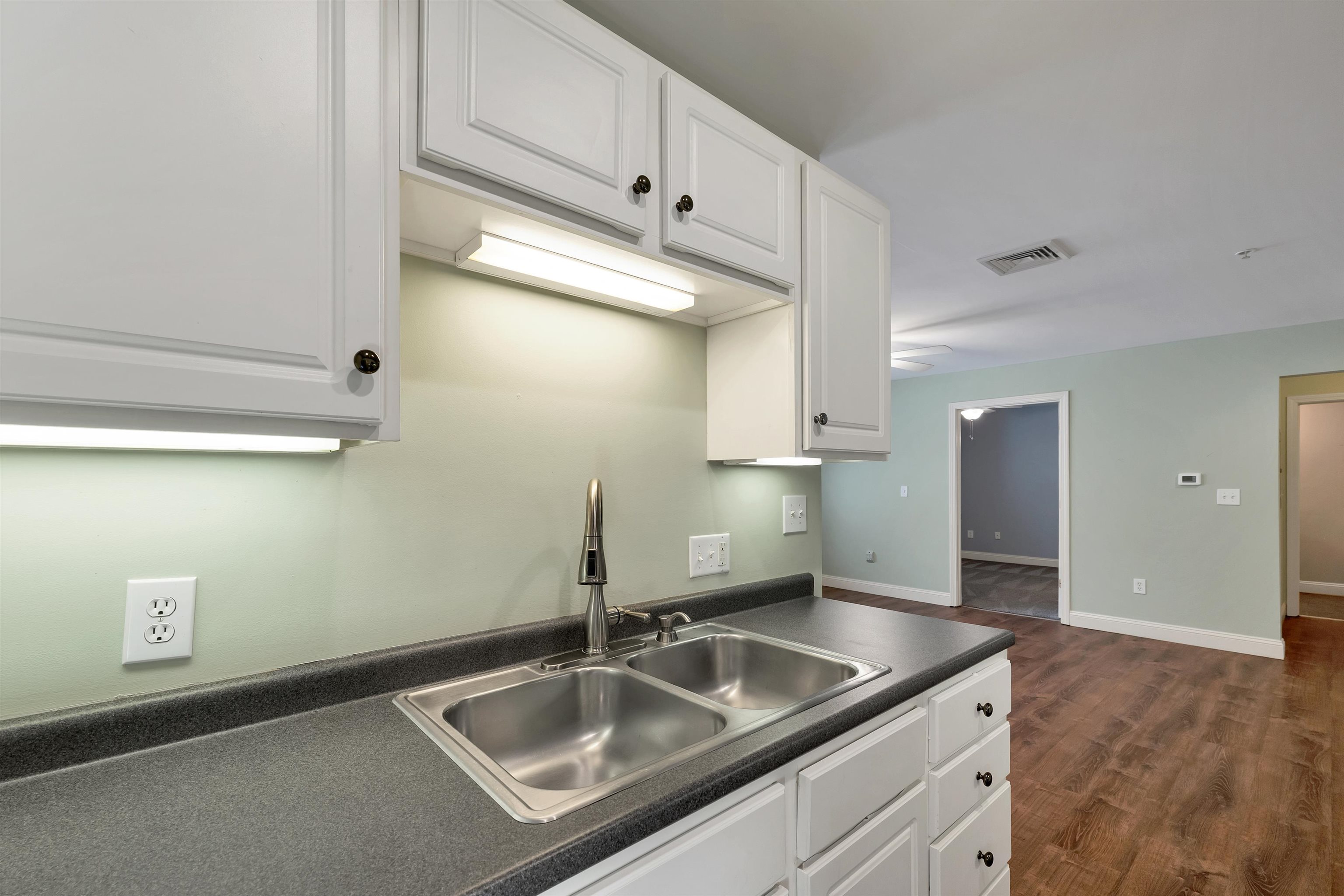 597 R Lafayette Road, Unit 105 Hampton, NH 03842 - Photo 11 of 32