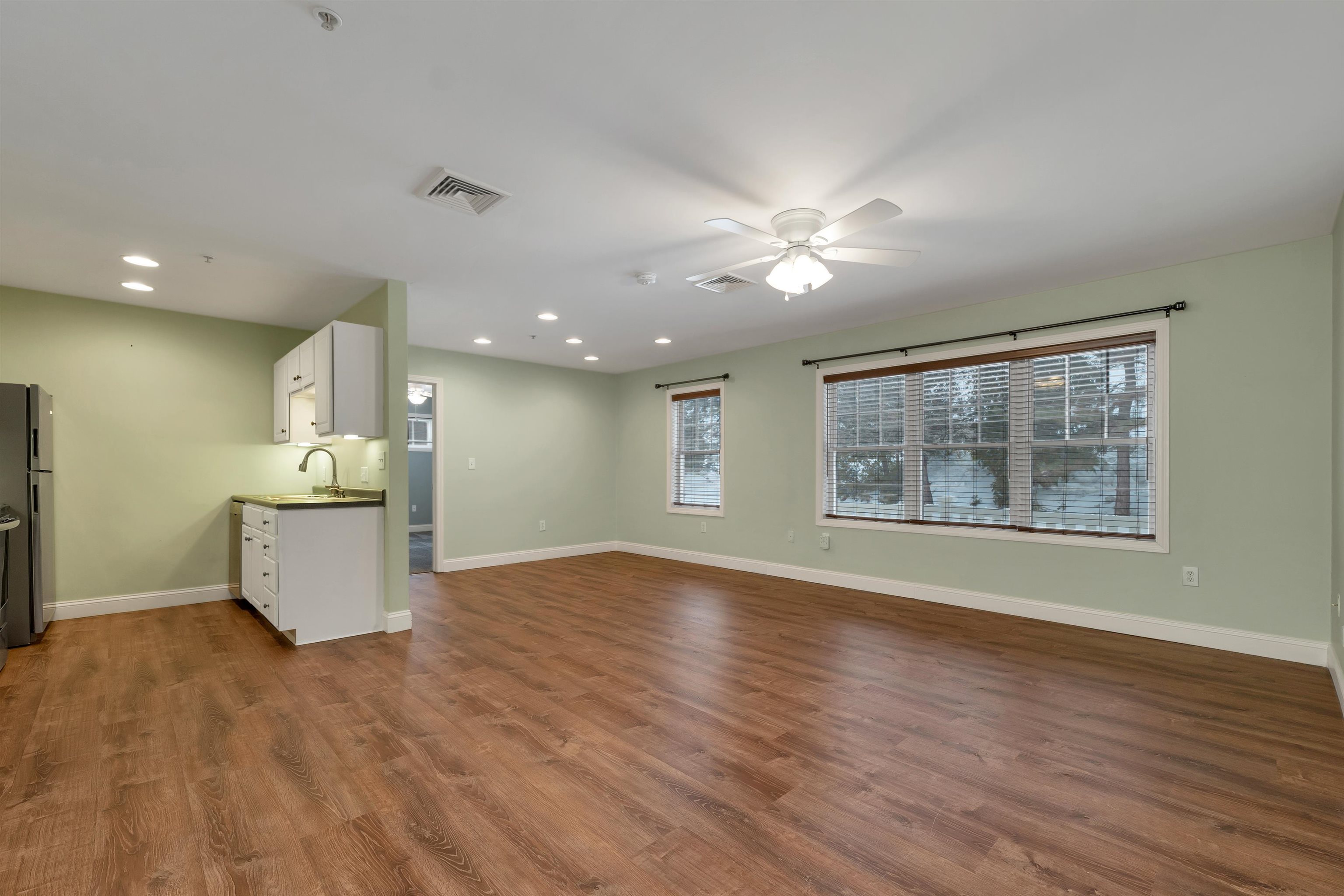 597 R Lafayette Road, Unit 105 Hampton, NH 03842 - Photo 14 of 32