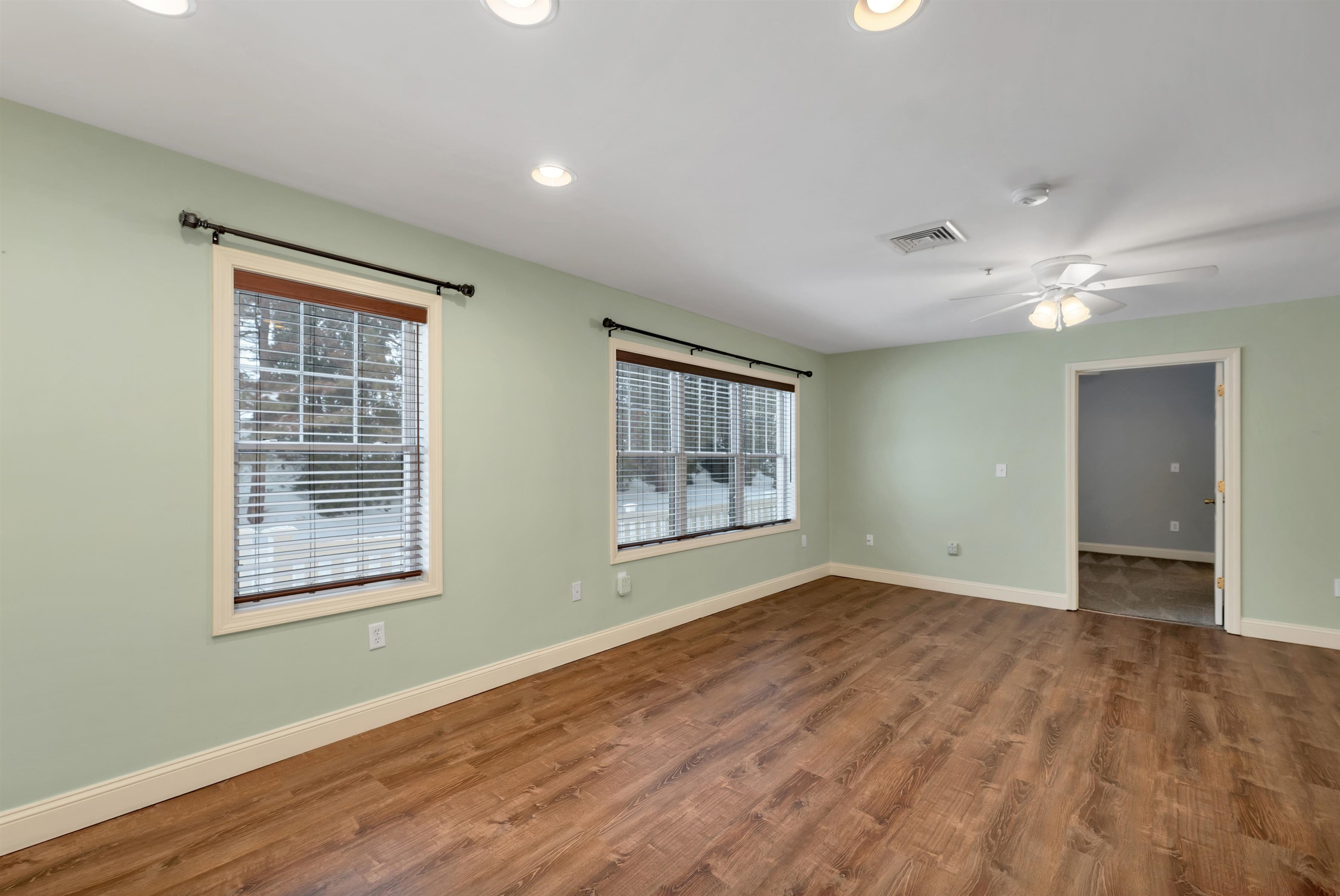 597 R Lafayette Road, Unit 105 Hampton, NH 03842 - Photo 16 of 32