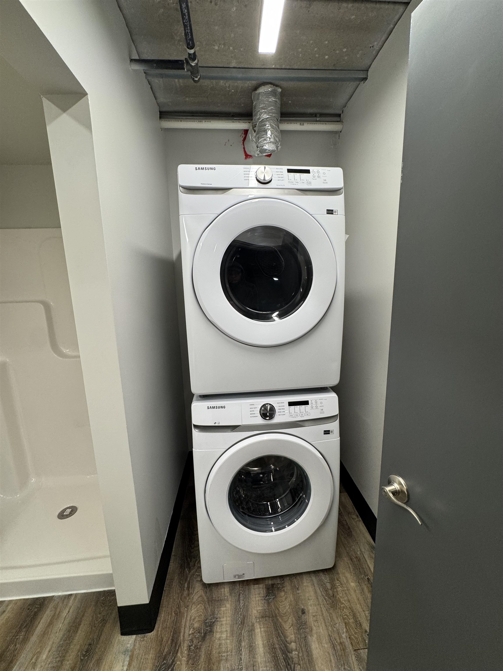 217 South Badger Avenue Appleton, WI 54914 - Photo 13 of 16