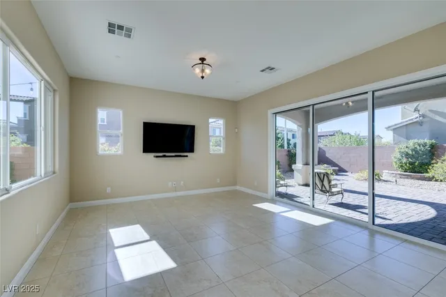 $2,837 | 1919 Foro Romano Street, Henderson, NV 89044