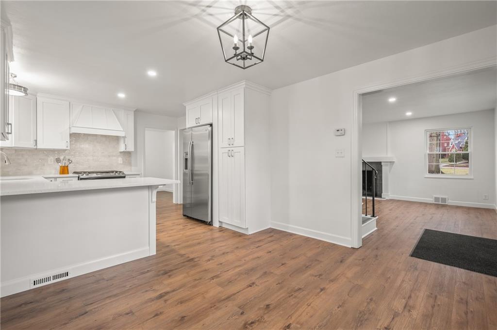200 Overdale Road Pittsburgh, PA 15221 - Photo 6 of 23 Gallery Image 6