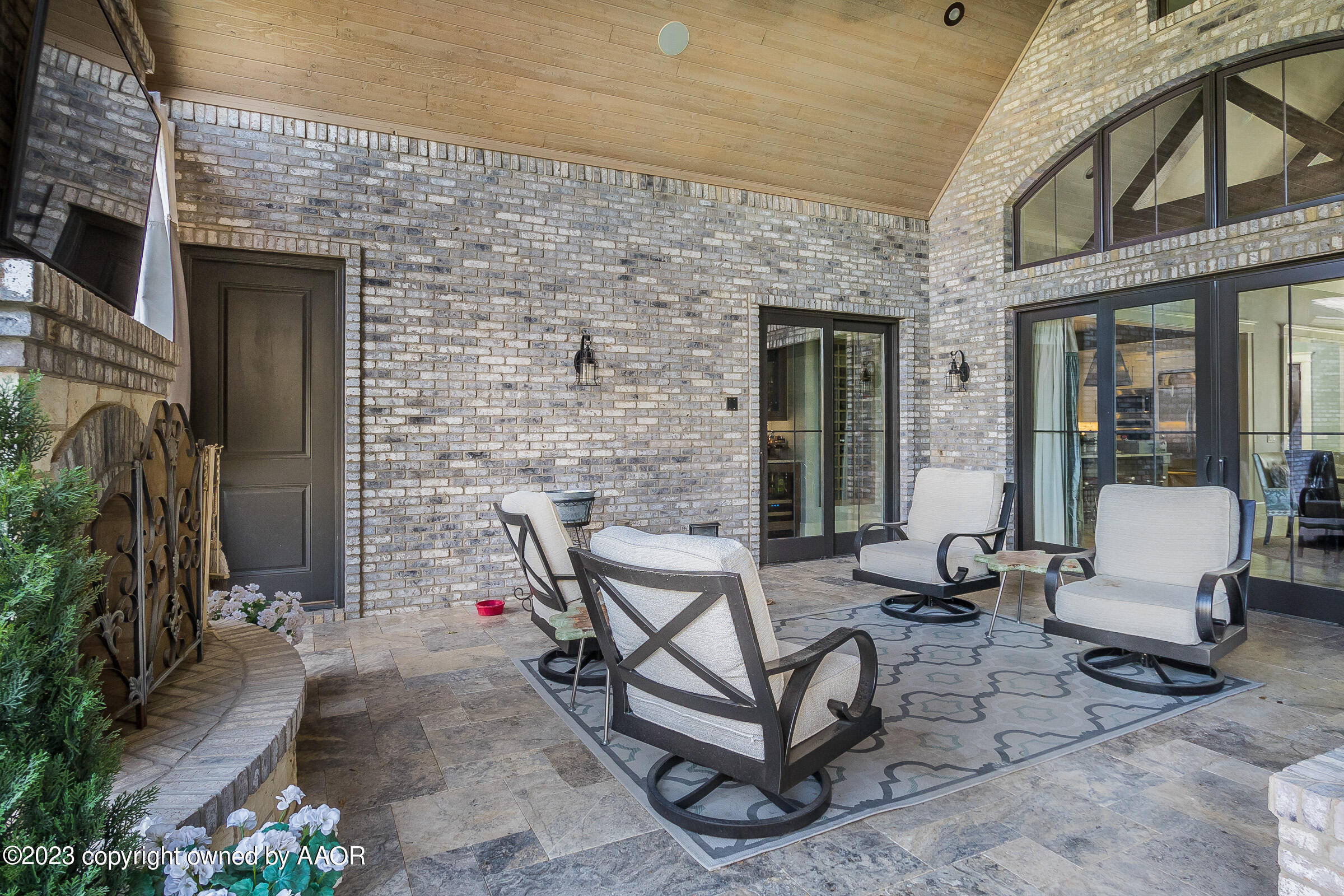 8100 Georgetown Drive Amarillo, TX 79119 - Photo 50 of 56 a view of a patio with couple of chairs and a couch