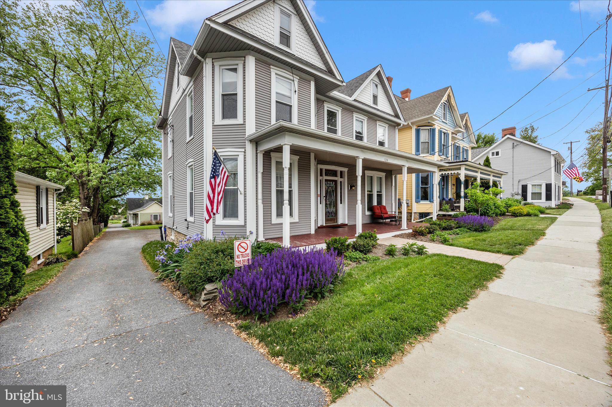 124 East Main Street Middletown, MD 21769 - Photo 4 of 58 Exterior Front
