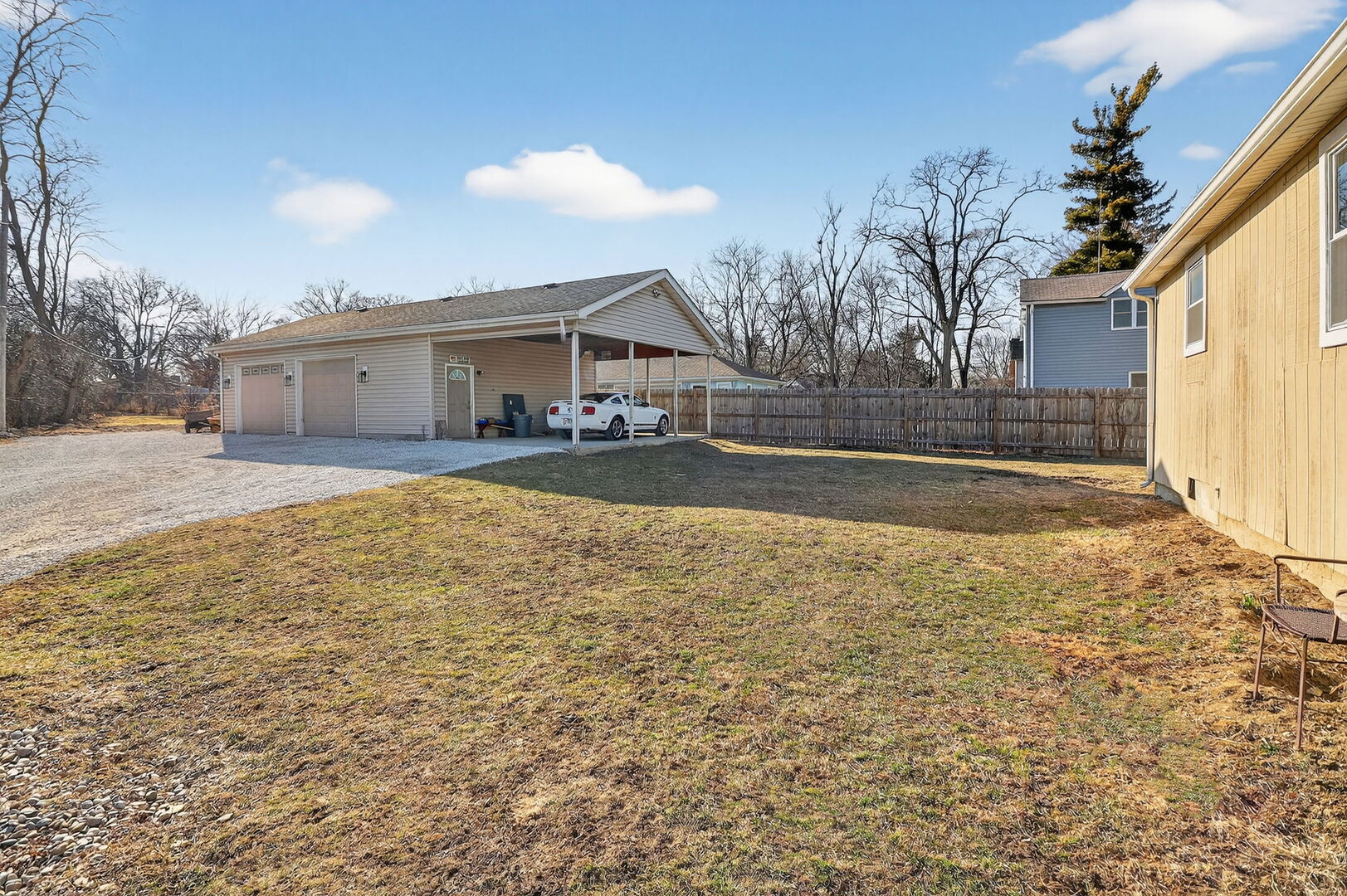315 Oldfield Road Darien, IL 60561 - Photo 9 of 18
