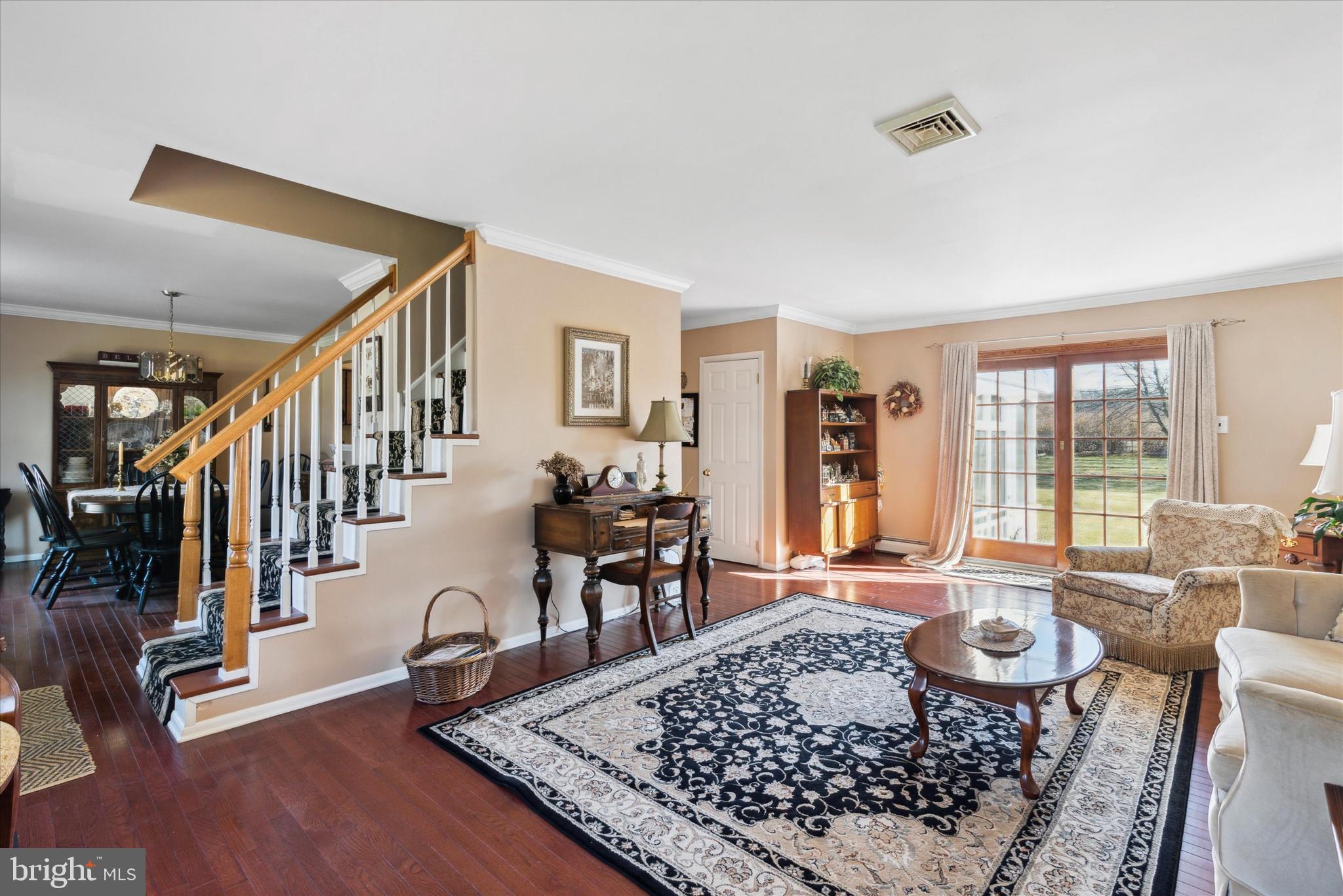 160 Cardinal Road Chalfont, PA 18914 - Photo 4 of 11 Gallery Image 4