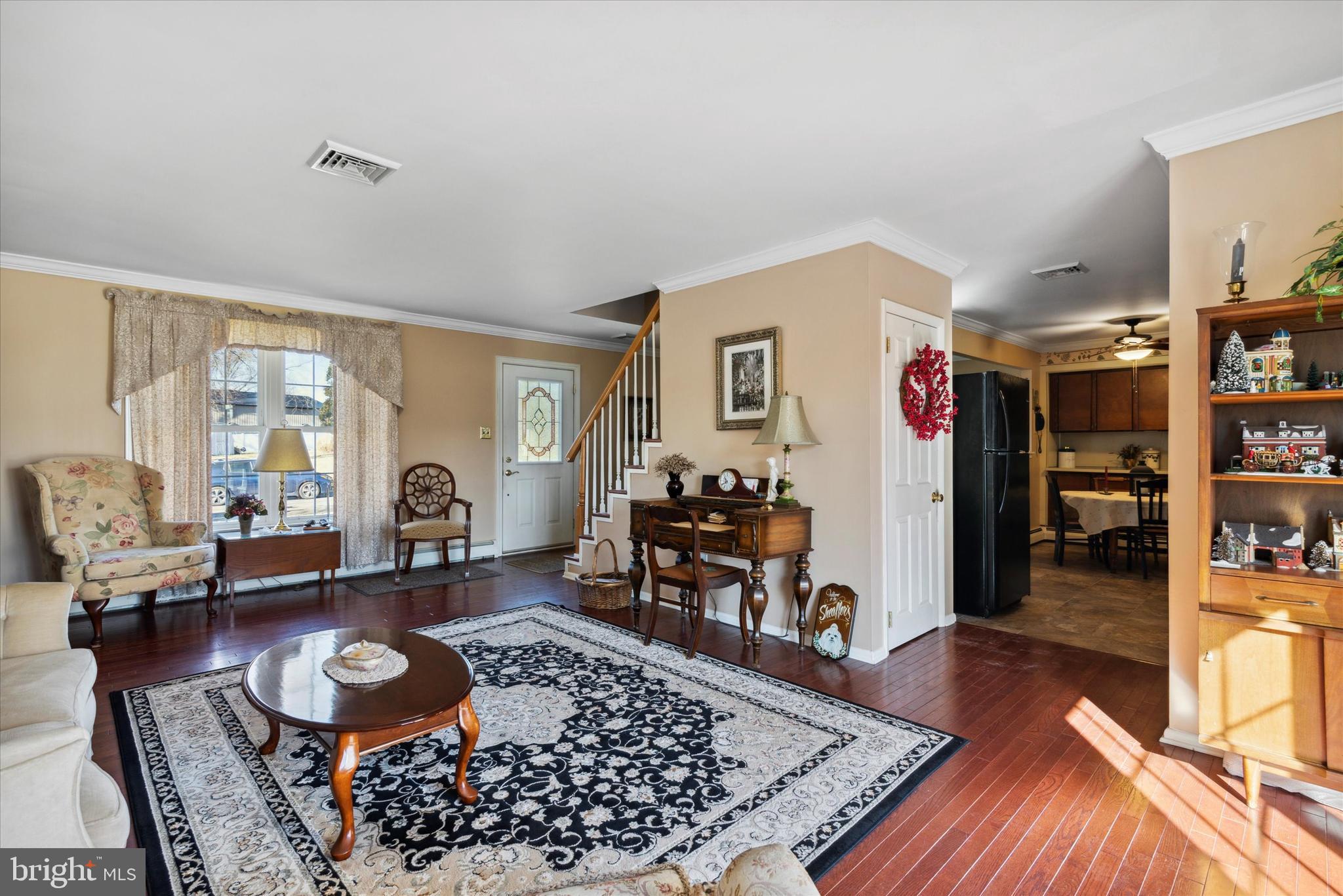 160 Cardinal Road Chalfont, PA 18914 - Photo 5 of 11 Gallery Image 5
