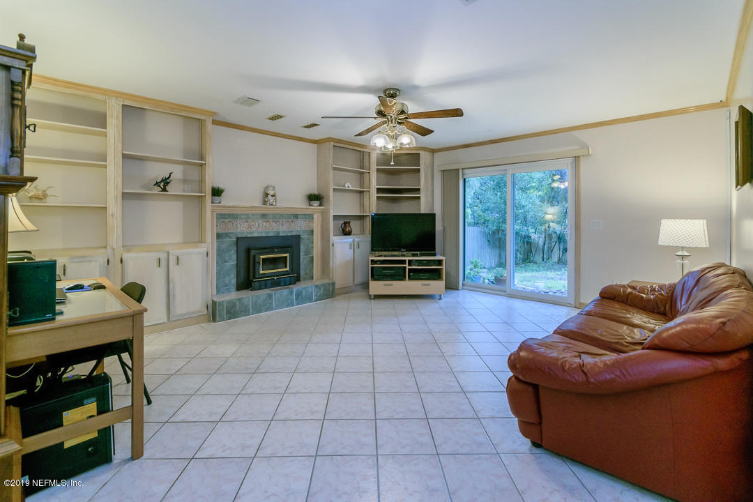 4127 Heath Road Jacksonville, FL 32277 - Photo 6 of 23 052