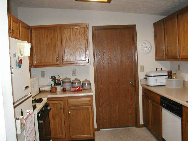 201 3rd Street Howe, IN 46746 - Photo 2 of 5 Gallery Image 2