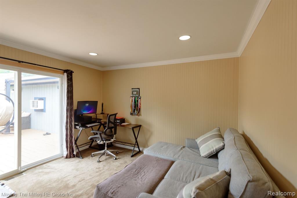 12051 Stark Road Livonia, MI 48150 - Photo 26 of 47 Gallery Image 26