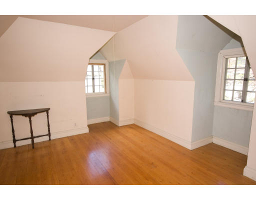 24 Cummings Road Boston, MA 02135 - Photo 10 of 10 Gallery Image 10