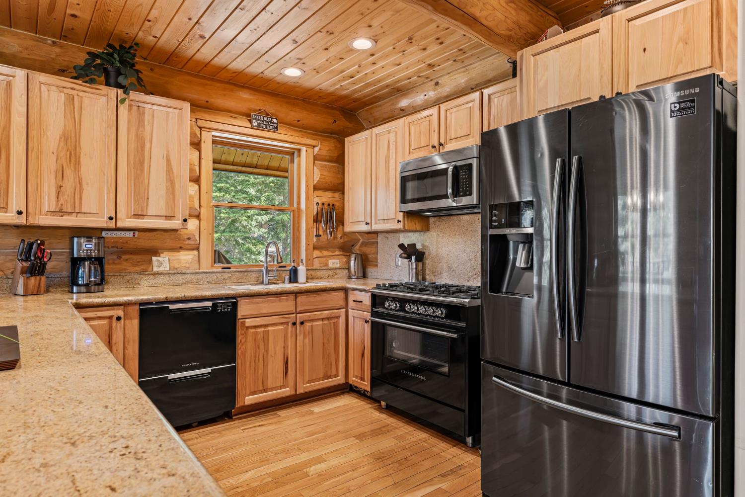 3589 Rocky Point Road South Lake Tahoe, CA 96150 - Photo 12 of 95