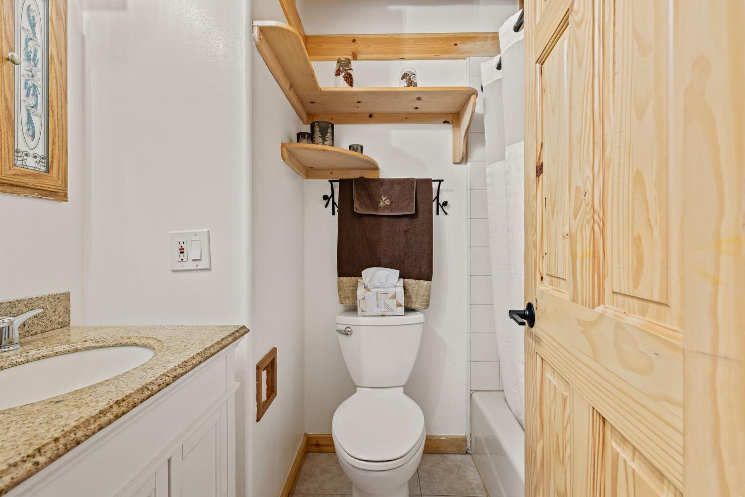 3589 Rocky Point Road South Lake Tahoe, CA 96150 - Photo 26 of 95