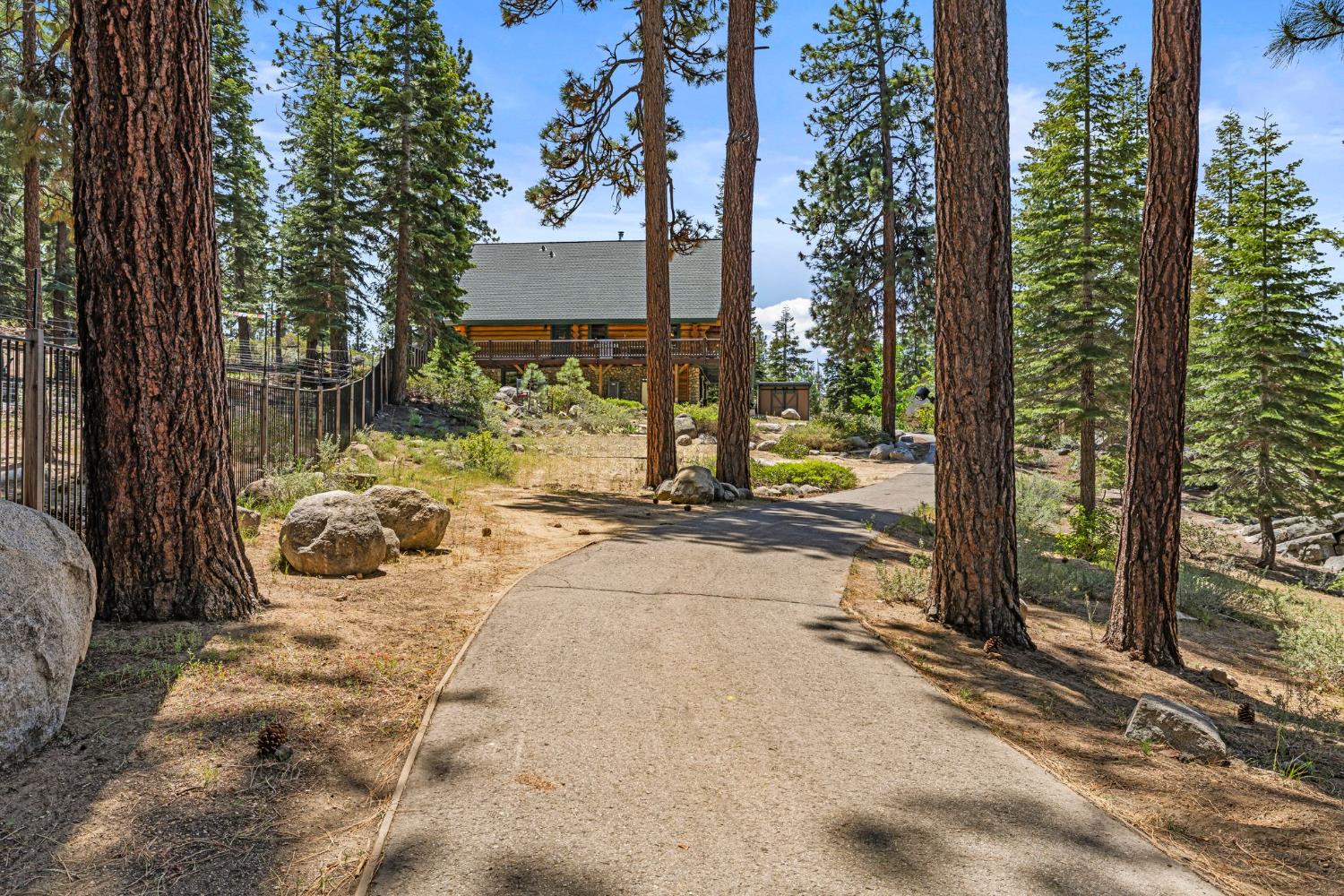 3589 Rocky Point Road South Lake Tahoe, CA 96150 - Photo 77 of 95