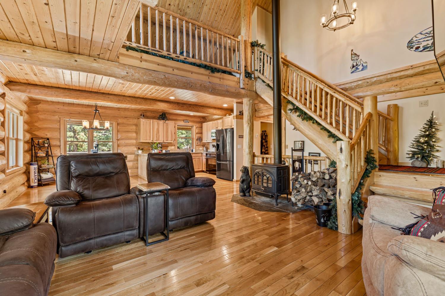 3589 Rocky Point Road South Lake Tahoe, CA 96150 - Photo 8 of 95 a living room with furniture