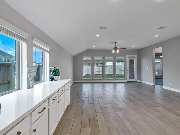 $2,800 | 4210 Haven Crest Lane, Fulshear, TX 77441