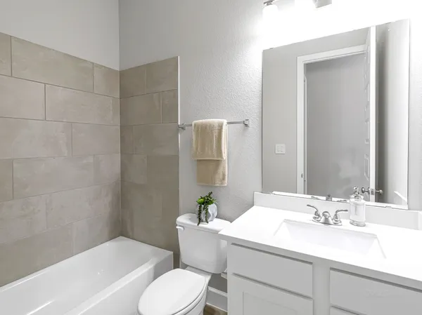 $2,800 | 4210 Haven Crest Lane, Fulshear, TX 77441