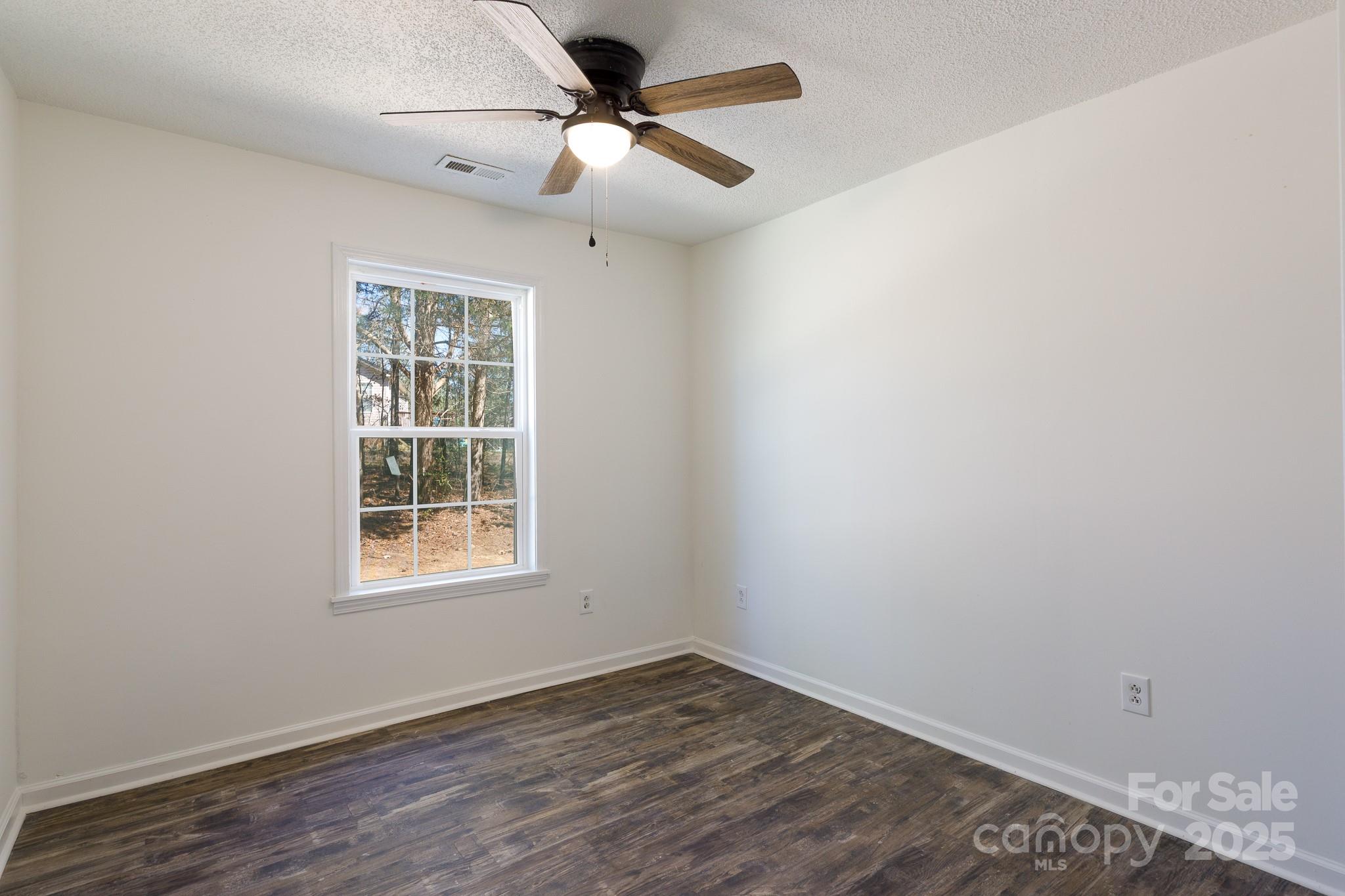 4582 Wylies Mill Road Edgemoor, SC 29712 - Photo 23 of 32