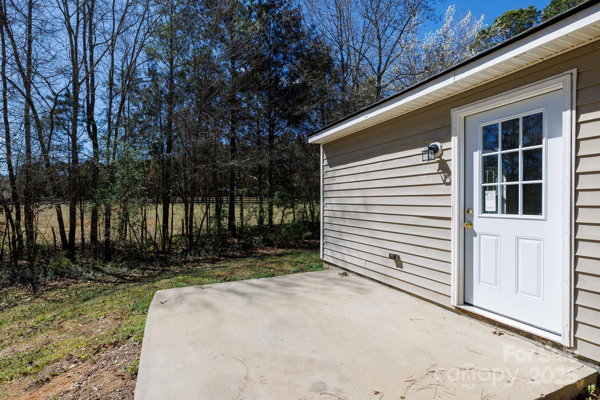 4582 Wylies Mill Road Edgemoor, SC 29712 - Photo 25 of 32
