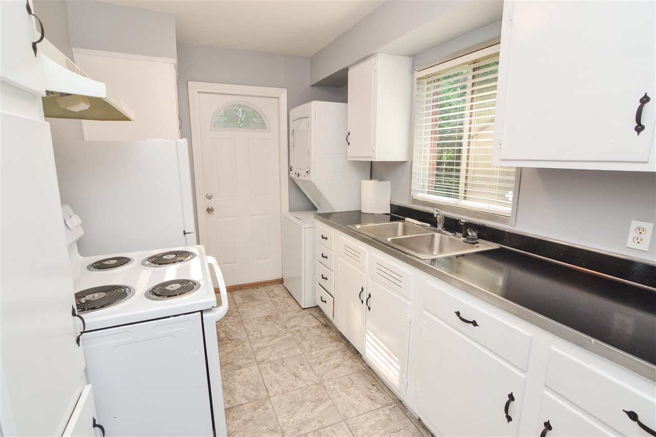 1511 Delmont Road Memphis, TN 38117 - Photo 10 of 24 Gallery Image 10