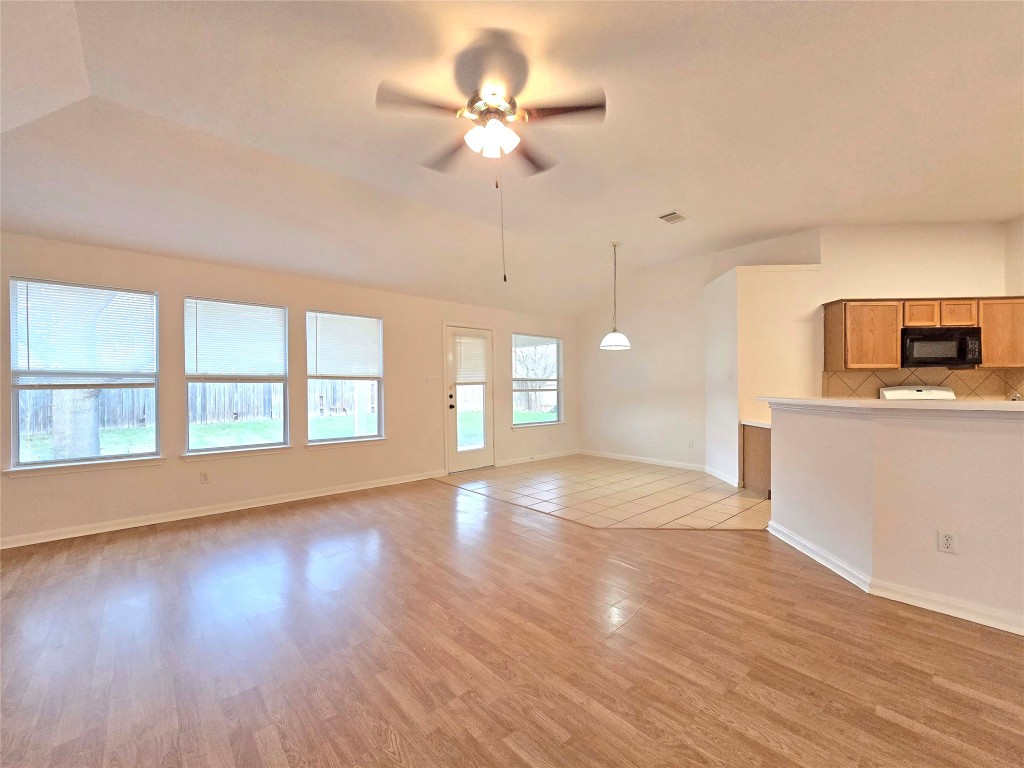 1508 Cosmos Way Pflugerville, TX 78660 - Photo 4 of 19