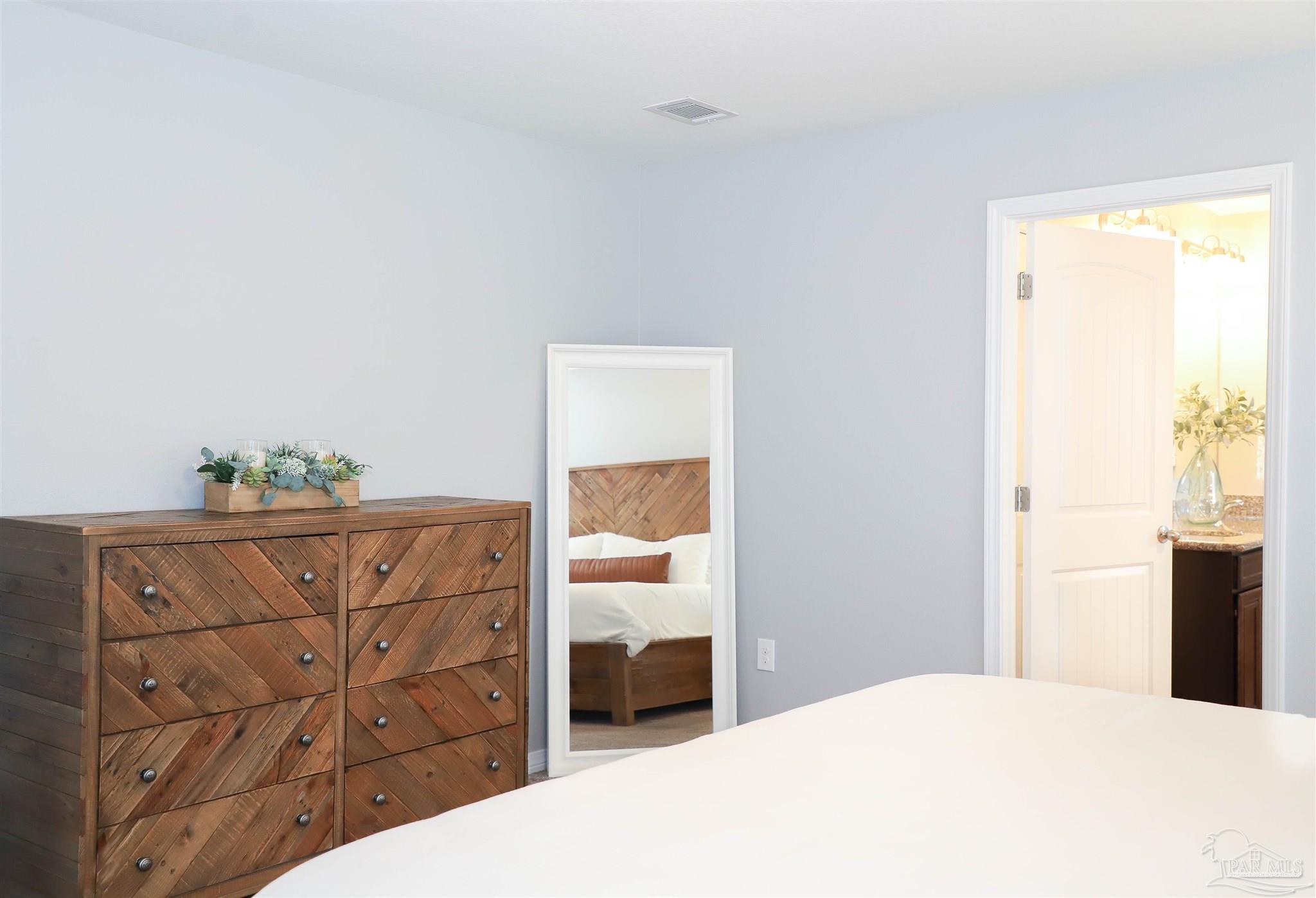 5949 Fairlands Road Milton, FL 32583 - Photo 14 of 29 Gallery Image 14