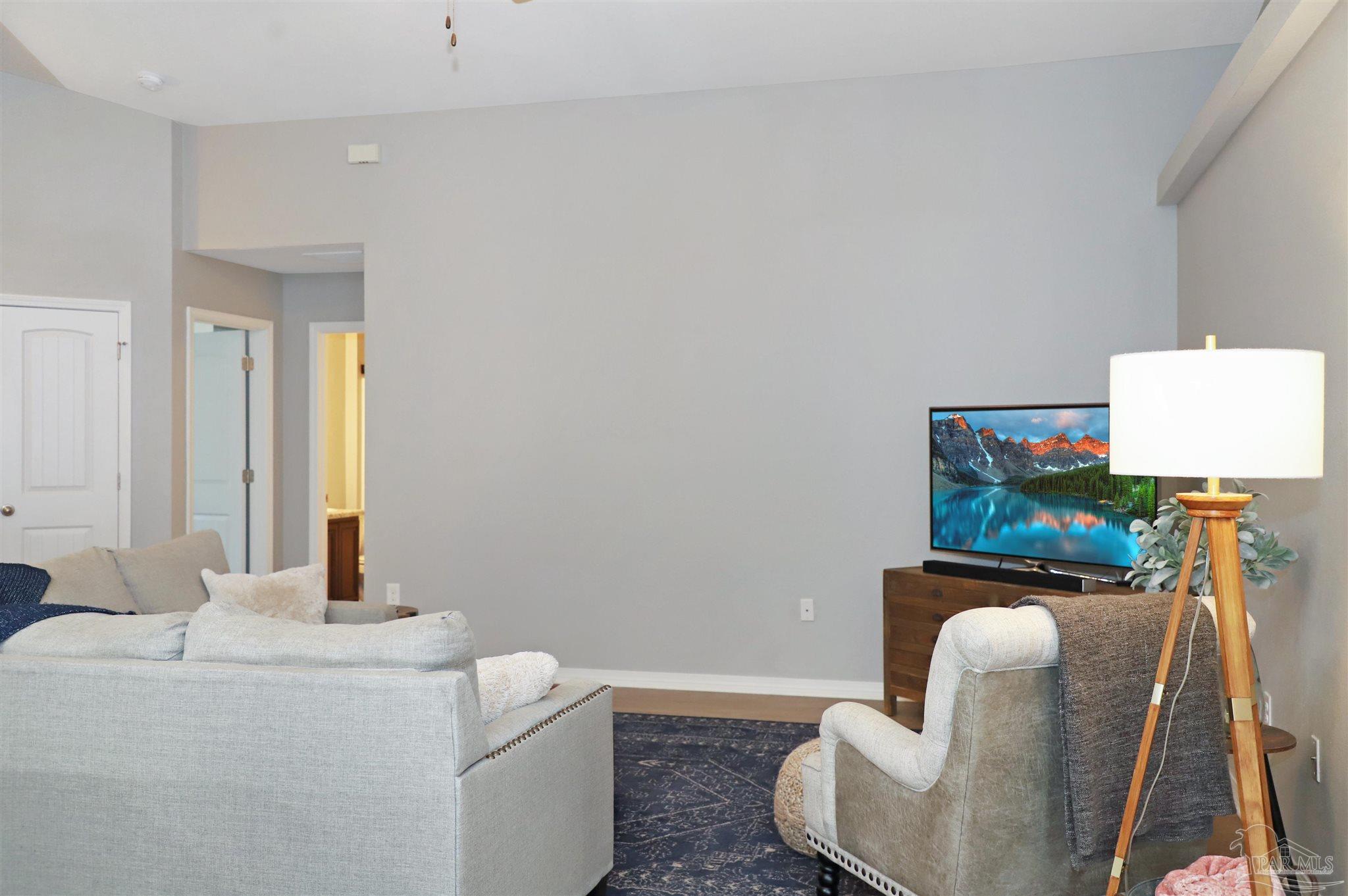 5949 Fairlands Road Milton, FL 32583 - Photo 9 of 29 Gallery Image 9
