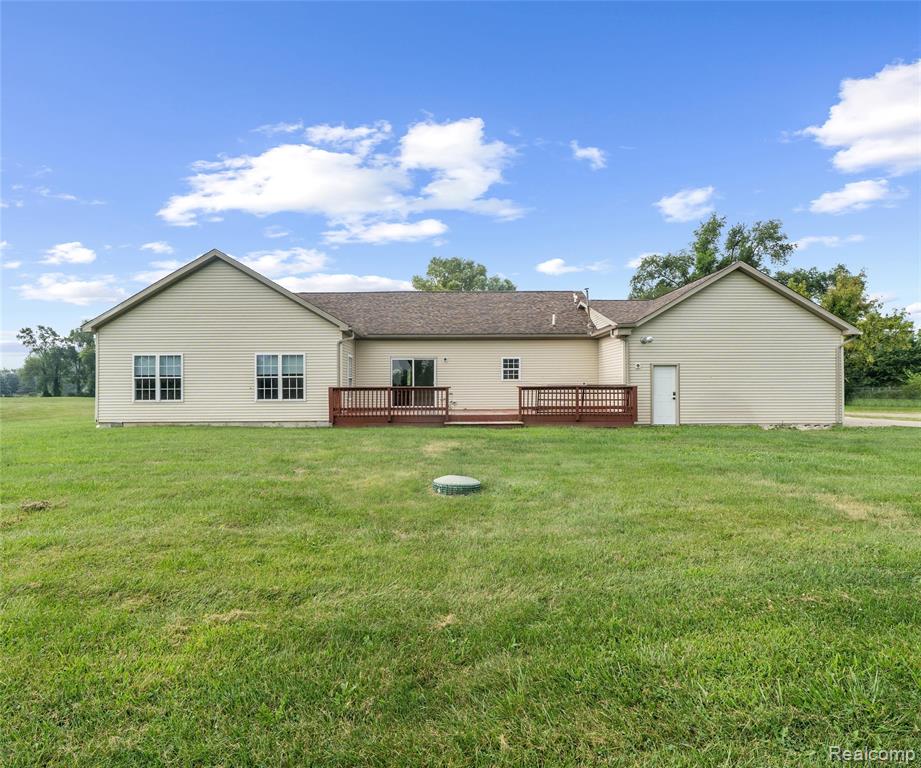 48196 Martz Road Belleville, MI 48111 - Photo 30 of 61