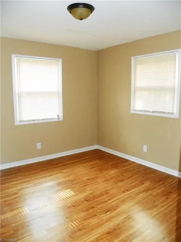 $925 | 304 Grand Street, High Point, NC 27260