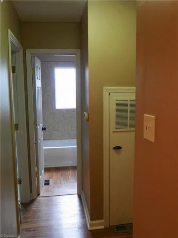 $925 | 304 Grand Street, High Point, NC 27260