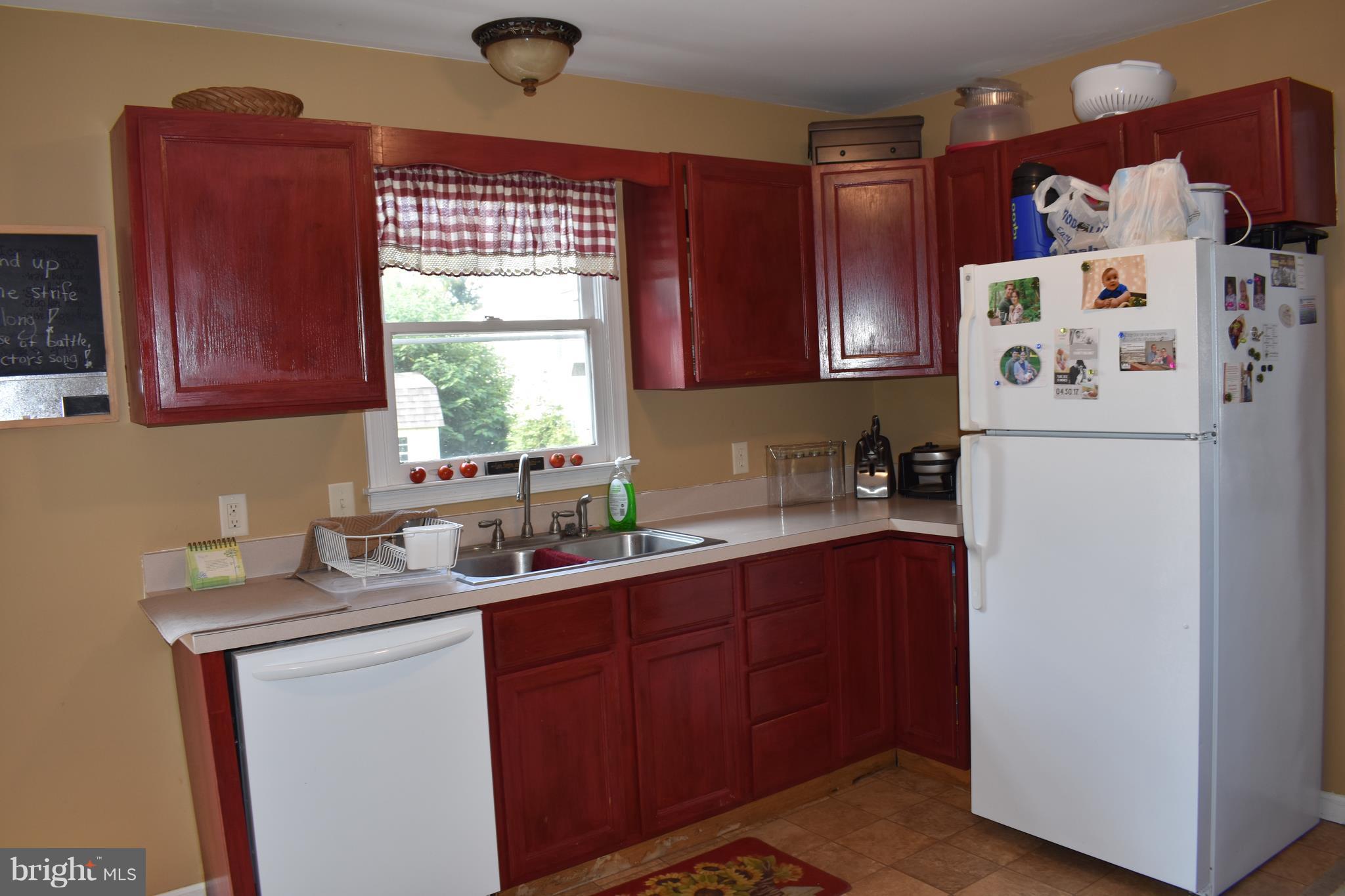 1 Liberty Street Ridgely, MD 21660 - Photo 7 of 17 Kitchen