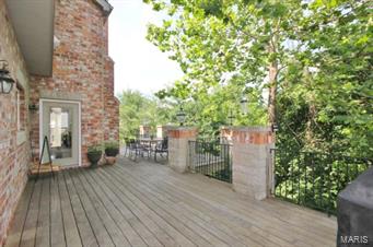 1023 Kiefer Ridge Drive Ballwin, MO 63021 - Photo 28 of 31 Gallery Image 28