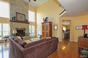 1023 Kiefer Ridge Drive Ballwin, MO 63021 - Photo 3 of 31 Gallery Image 3