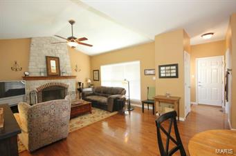 1023 Kiefer Ridge Drive Ballwin, MO 63021 - Photo 10 of 31 Gallery Image 10
