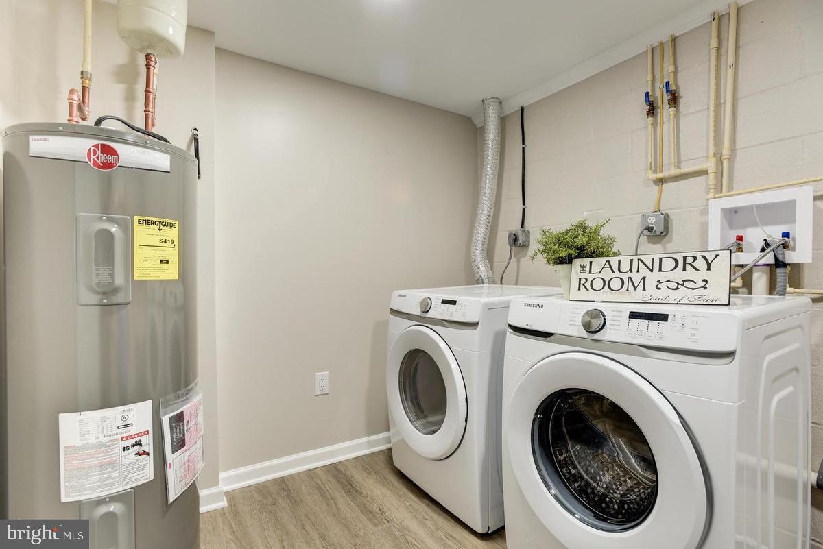 7504 Rockwood Road Frederick, MD 21702 - Photo 28 of 57 Washer/Dryer do not convey
