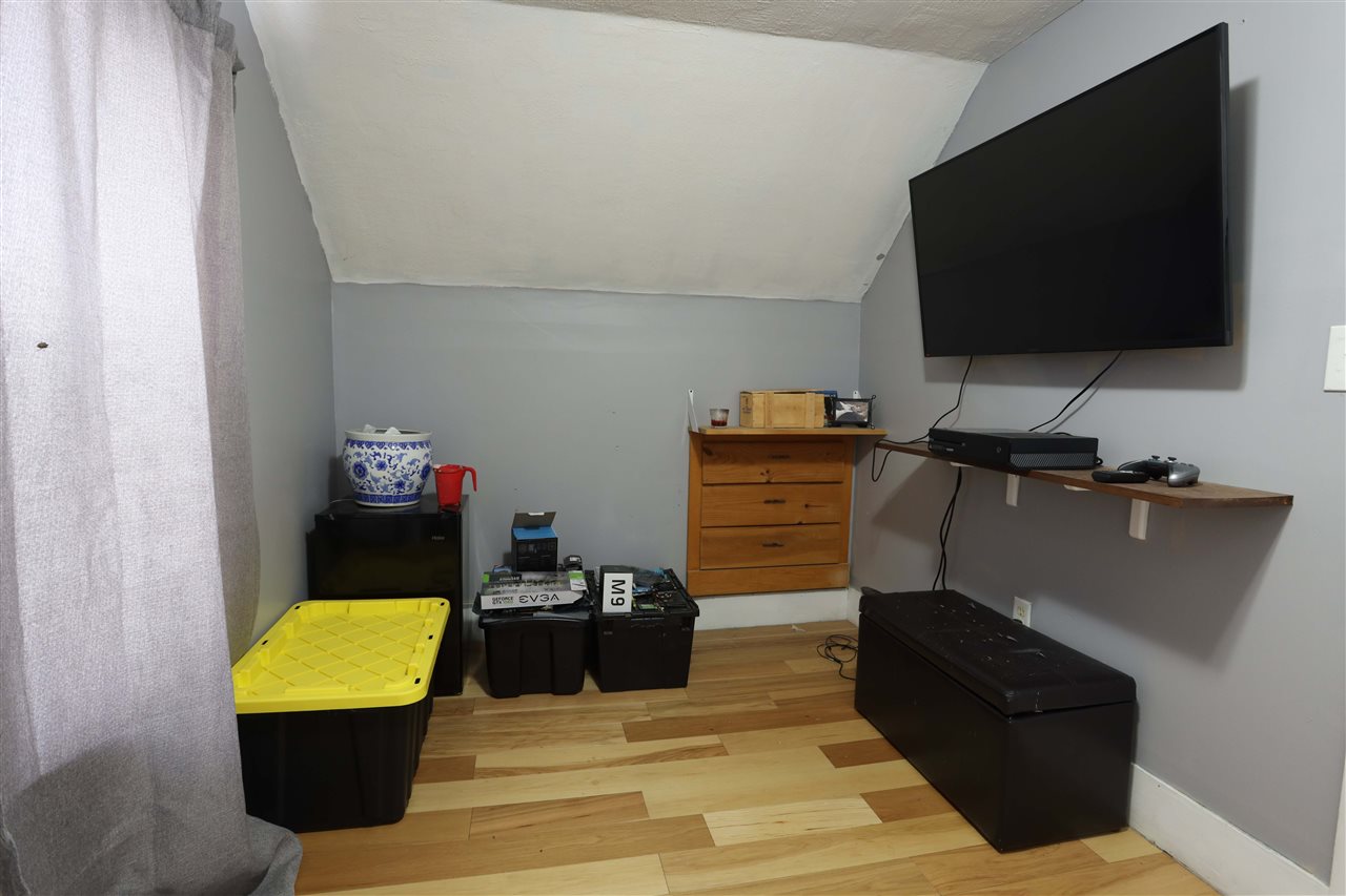 79 Pine Street Rochester, NH 03867 - Photo 24 of 31