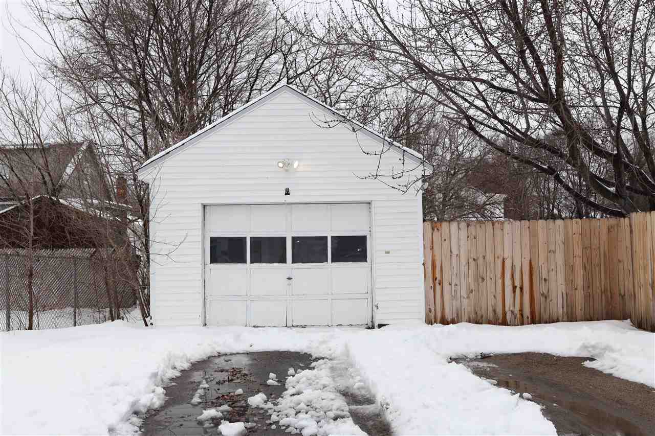 79 Pine Street Rochester, NH 03867 - Photo 4 of 31
