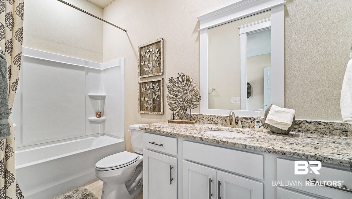 391 Nandina Loop Fairhope, AL 36532 - Photo 15 of 30 Bathroom 2