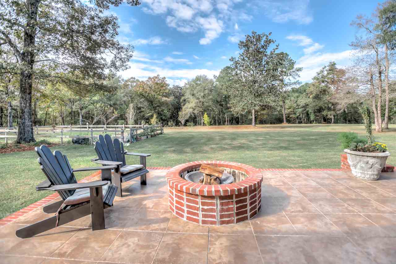 351 Sunday Road Chattahoochee, FL 32324 - Photo 4 of 36 Gallery Image 4