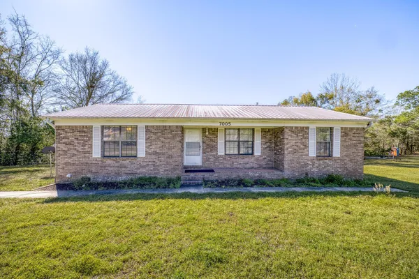 $615,000 | 7001-7005 Old Spanish Trail, Milton, FL 32583