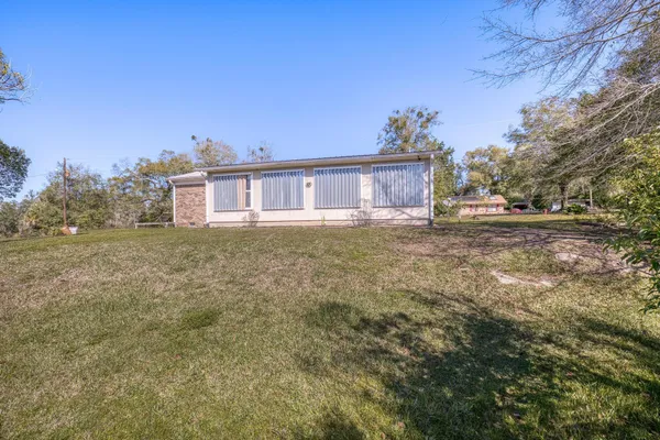 $615,000 | 7001-7005 Old Spanish Trail, Milton, FL 32583