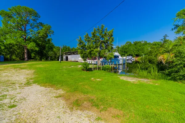 $615,000 | 7001-7005 Old Spanish Trail, Milton, FL 32583