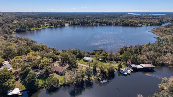 $615,000 | 7001-7005 Old Spanish Trail, Milton, FL 32583