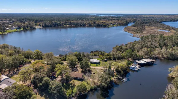 $615,000 | 7001-7005 Old Spanish Trail, Milton, FL 32583